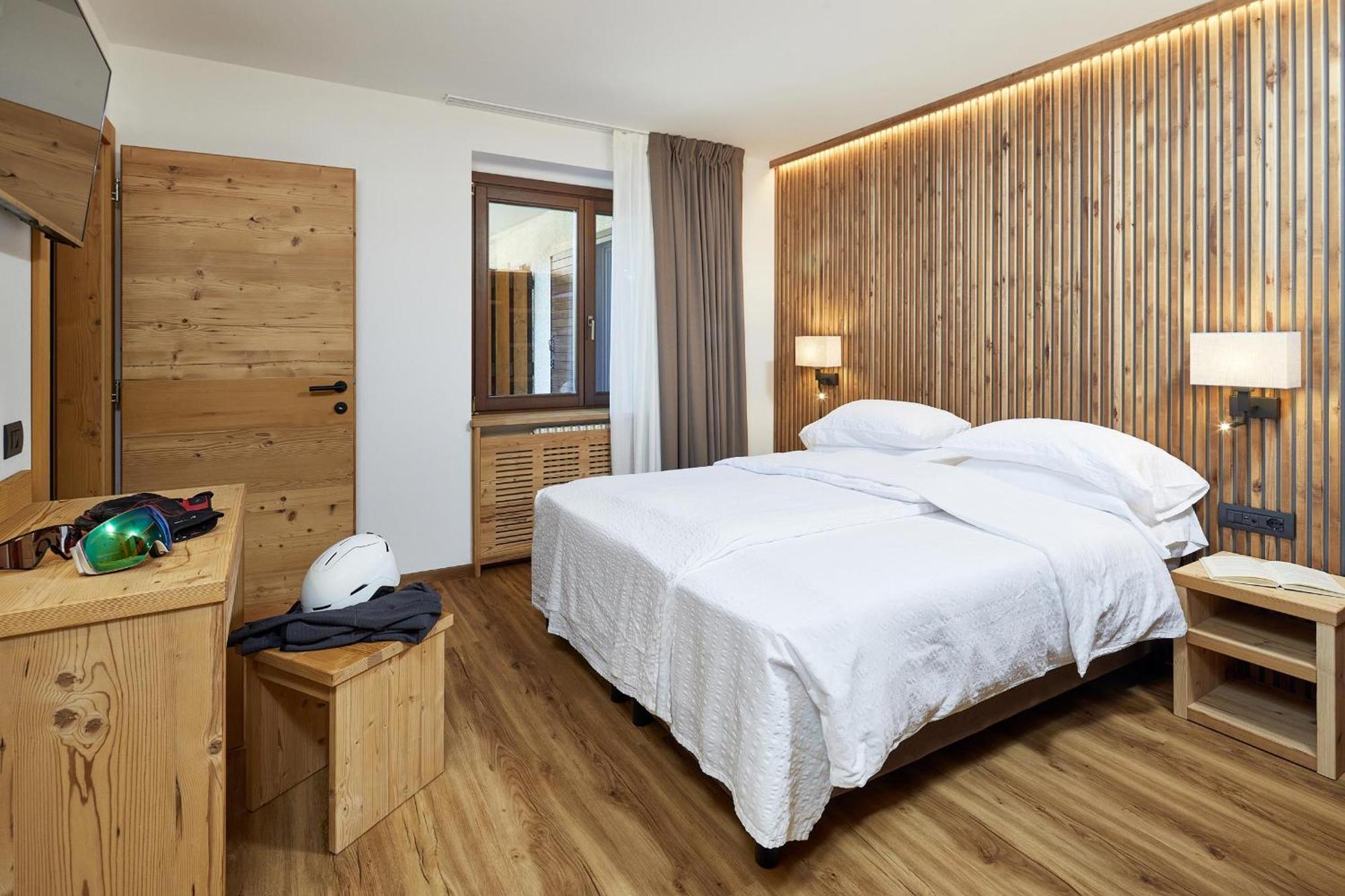 Hotel Garni Dello Sportivo Madonna di Campiglio Exterior photo